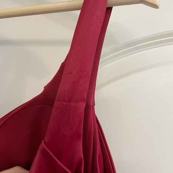 Sequin Hearts red cold shoulder high/low hem dress. - Picture 10 of 15